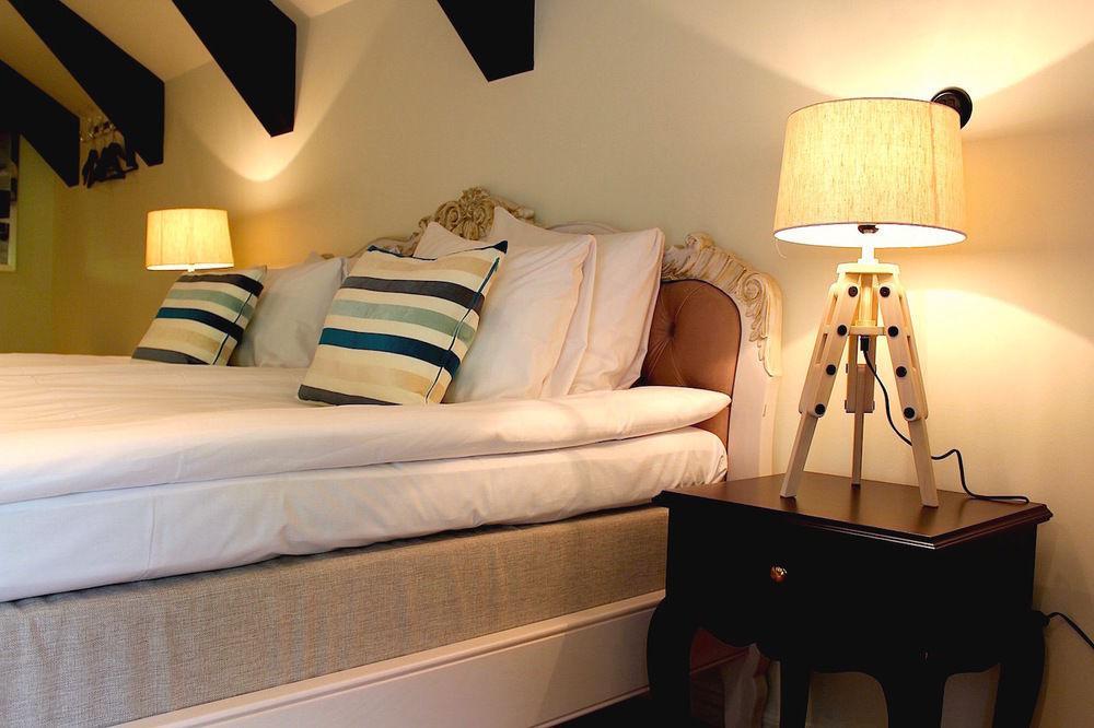 Brook Hotels Arlanda Rosersberg ภายนอก รูปภาพ