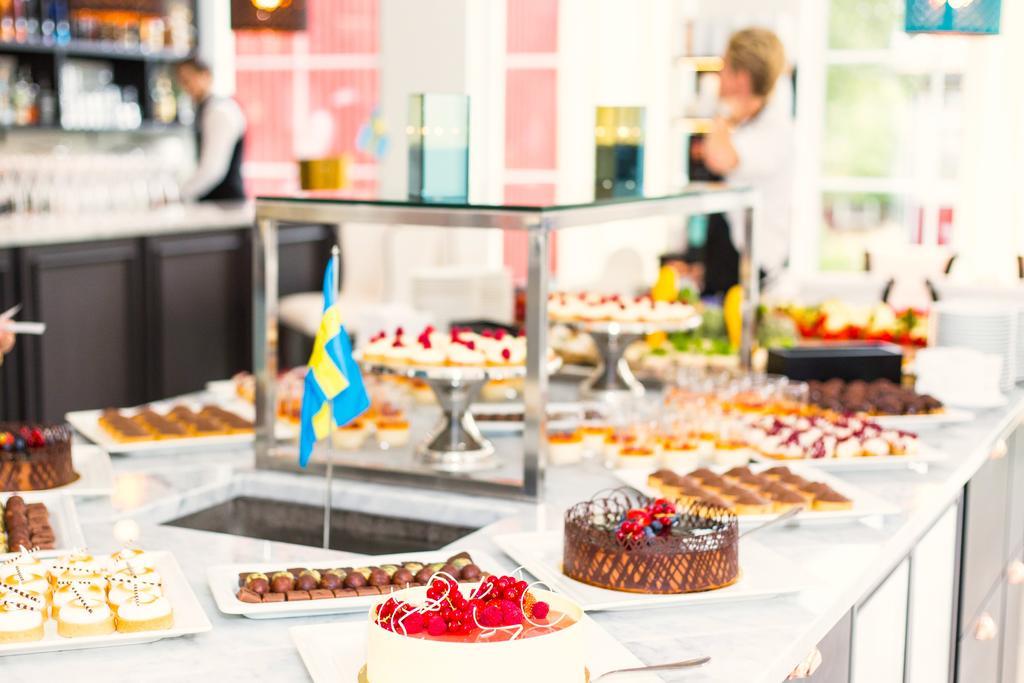 Brook Hotels Arlanda Rosersberg ภายนอก รูปภาพ