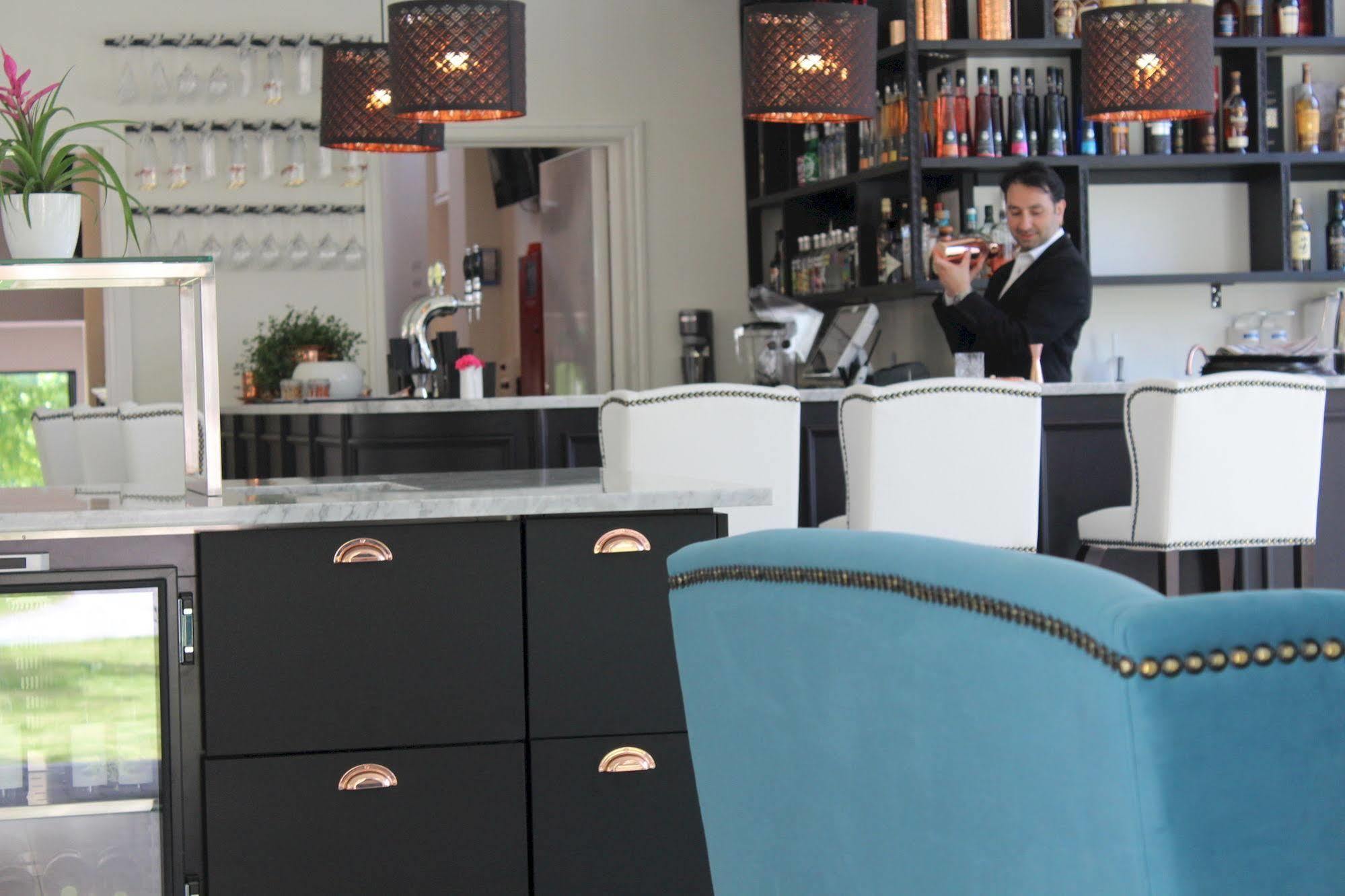 Brook Hotels Arlanda Rosersberg ภายนอก รูปภาพ