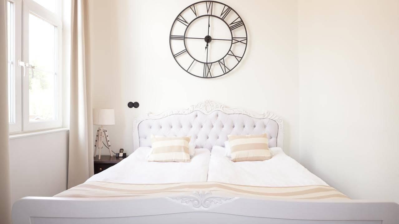 Brook Hotels Arlanda Rosersberg ภายนอก รูปภาพ